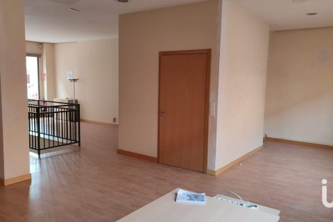 Commercial property in Zamora, Spain 167 sq.m. No. 186124
