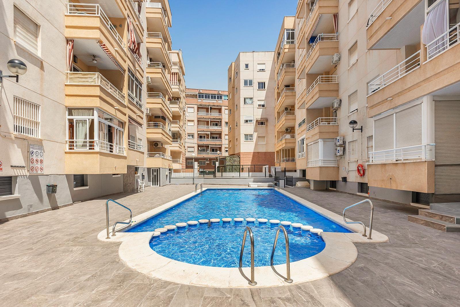 Appartamento a Torrevieja, Alicante, Spagna 3 camere da letto,  N° 189907