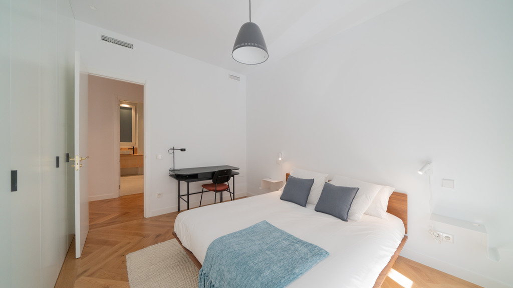Appartamento a Madrid, Spagna 3 camere da letto, 169 mq. N° 105901