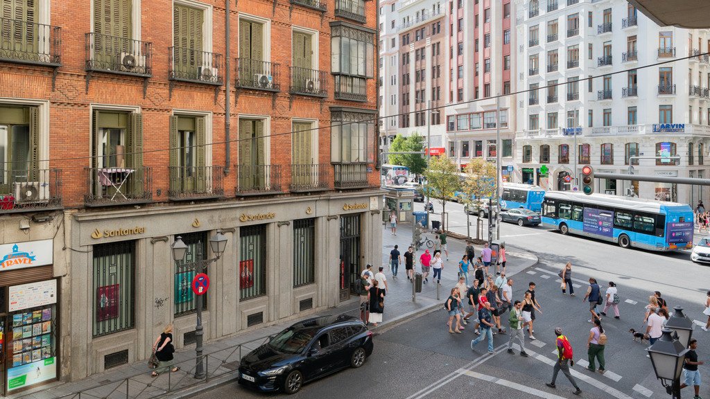 Appartamento a Madrid, Spagna 3 camere da letto, 169 mq. N° 105901