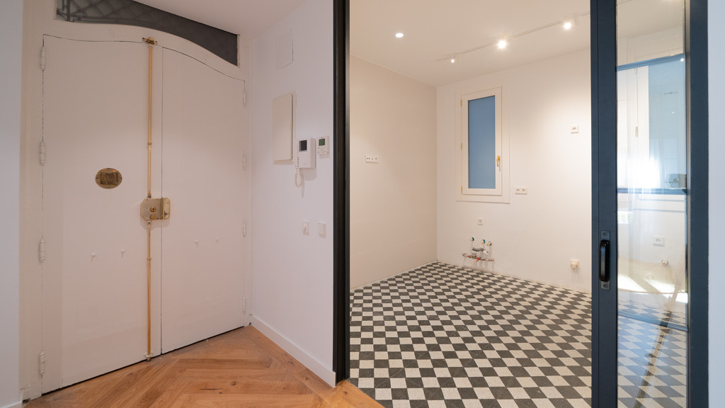 Appartamento a Madrid, Spagna 3 camere da letto, 169 mq. N° 105901