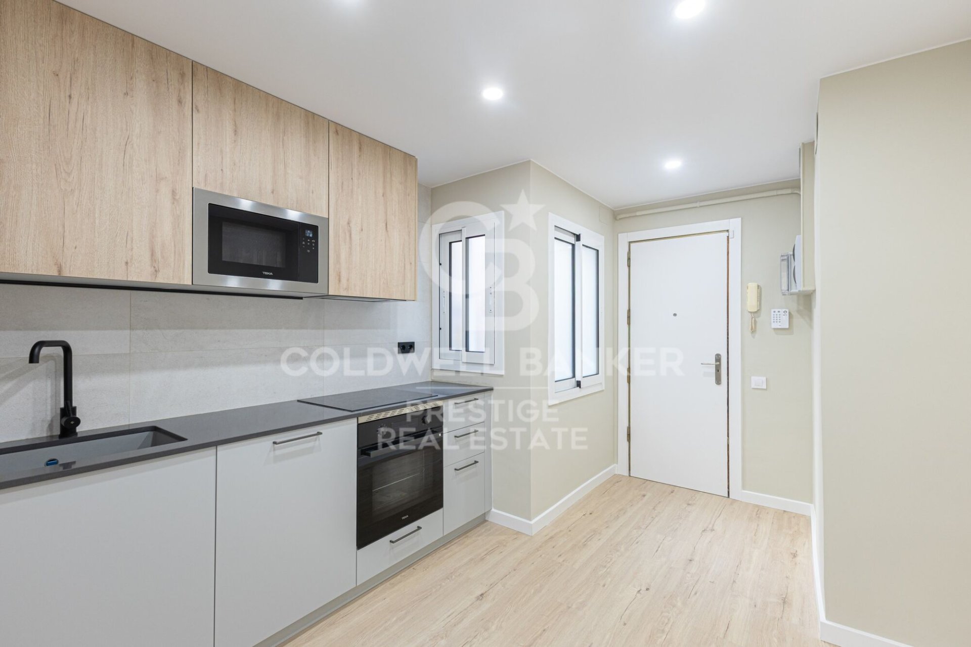 Wohnung in Barcelona, Spanien 3 Schlafzimmer, 76 m2 Nr. 157398