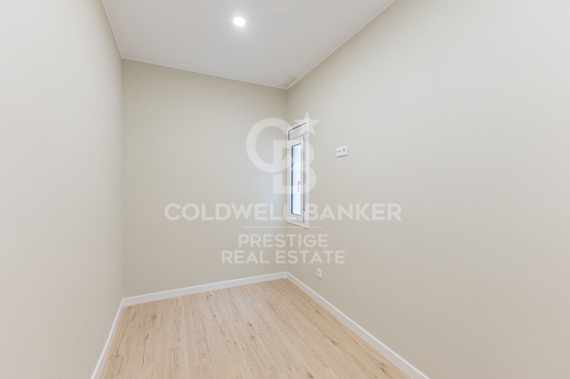 Wohnung in Barcelona, Spanien 3 Schlafzimmer, 76 m2 Nr. 157398