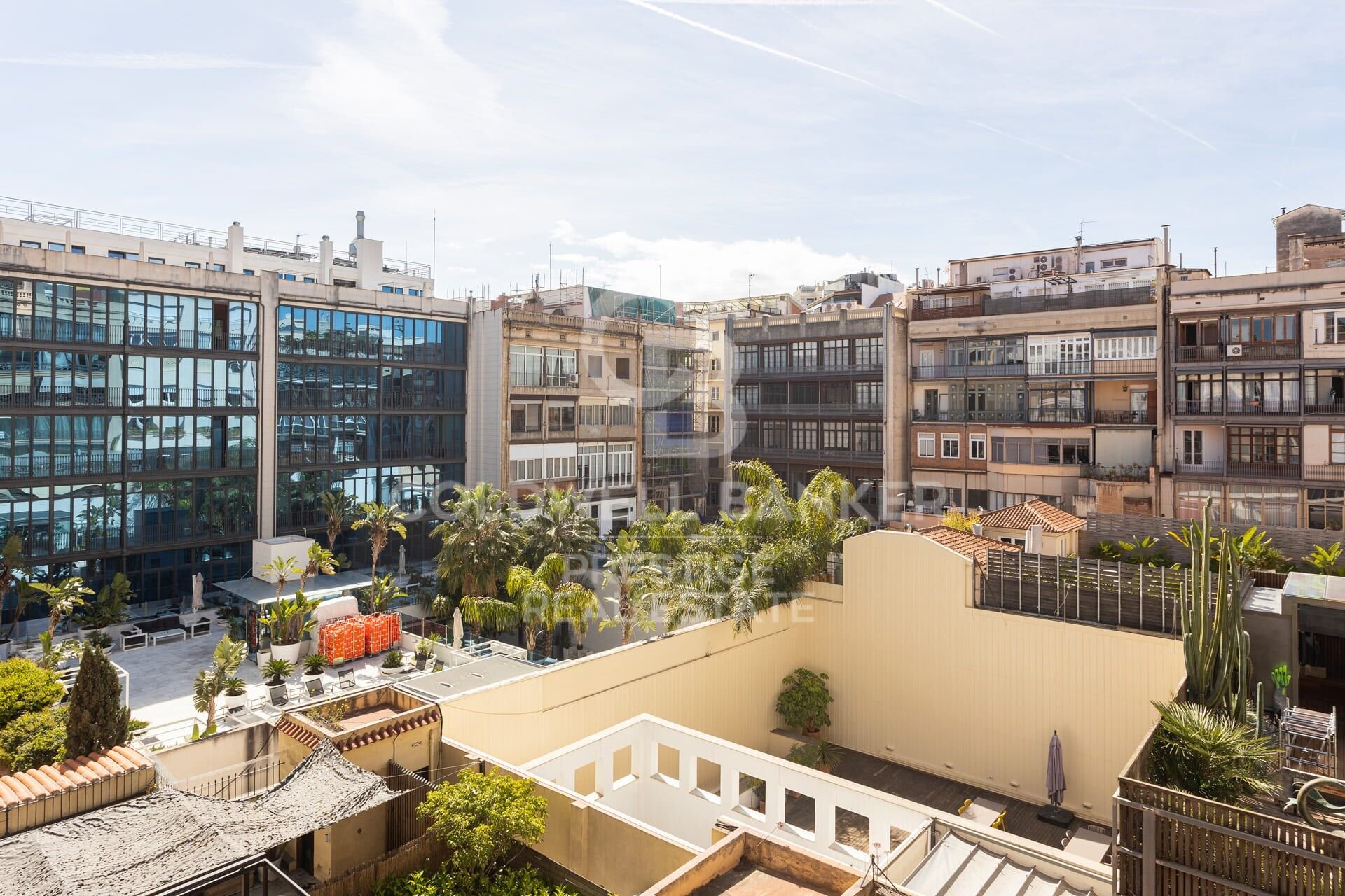 Wohnung in Barcelona, Spanien 4 Schlafzimmer, 203 m2 Nr. 157400
