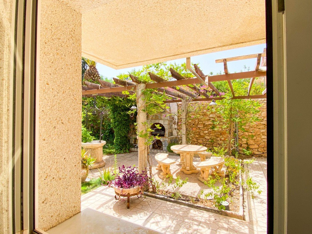 Villa i Villamartin, Alicante, Spanien 7 sovrum, 430 kvm. Nr. 71721