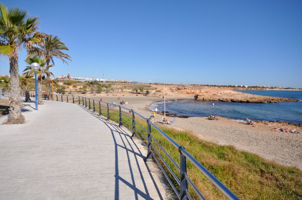 Lägenhet i Playa Flamenca II, Alicante, Spanien 2 sovrum, 68 kvm. Nr. 145264