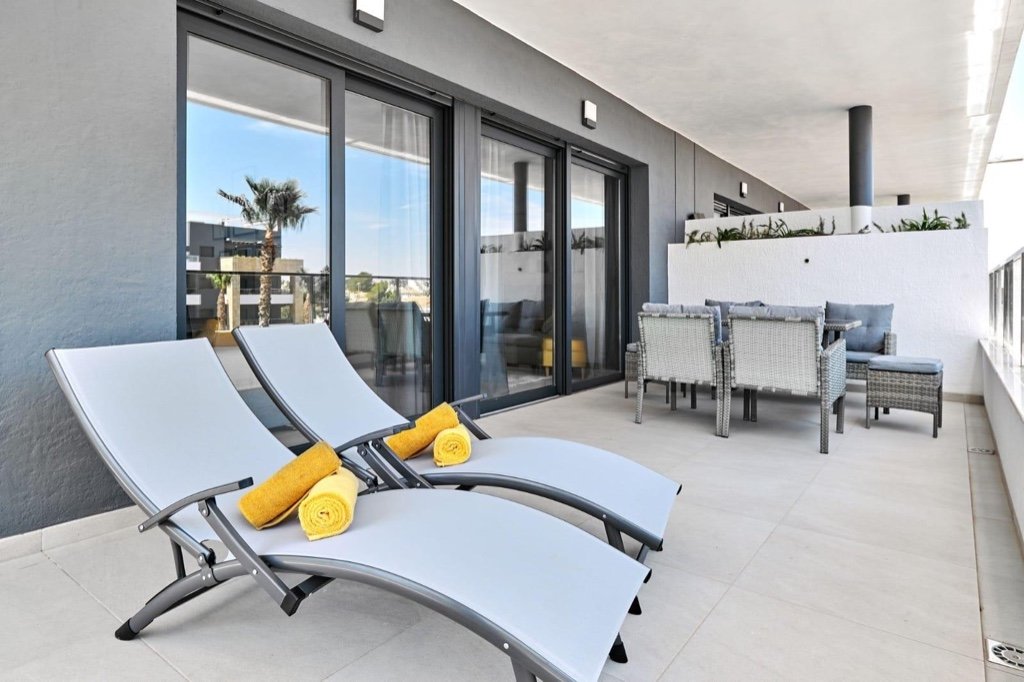 Apartamento en Alicante, España 3 dormitorios, 85 m2 No. 145269