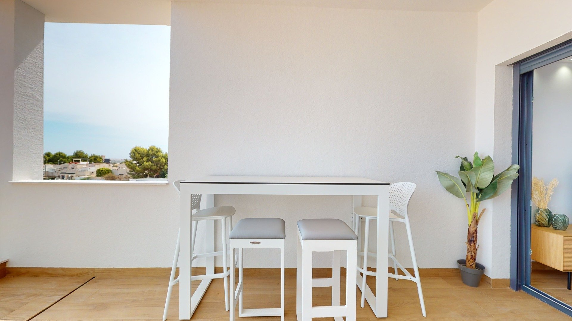 Bungalowi Nalia Resort, Torrevieja, Alicante, Espanja 2 makuuhuonetta, 178.51 m2 No. 73238