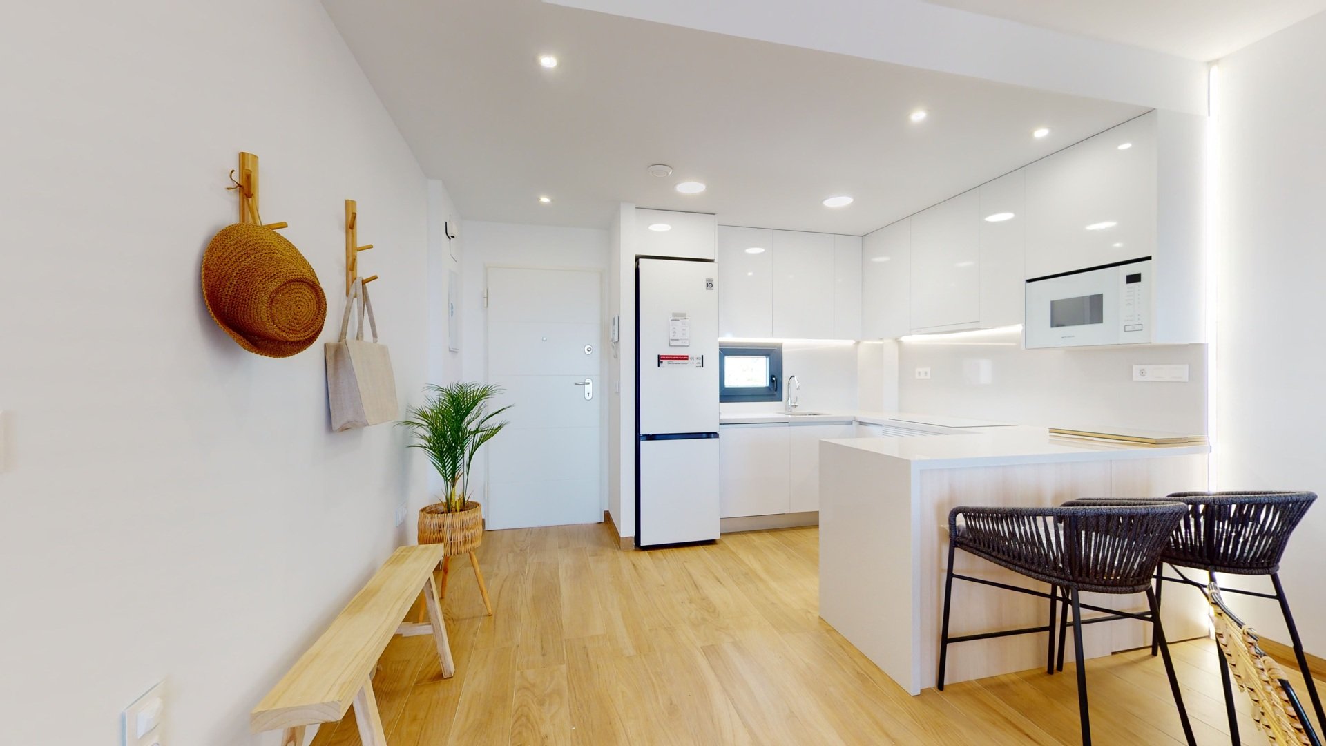 Bungalowi Nalia Resort, Torrevieja, Alicante, Espanja 2 makuuhuonetta, 178.51 m2 No. 73238