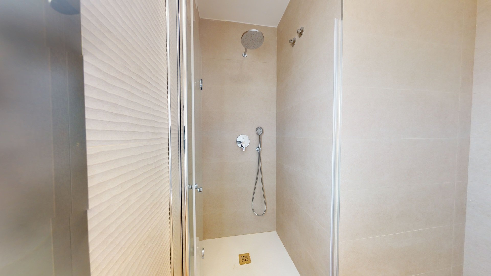 Bungalowi Nalia Resort, Torrevieja, Alicante, Espanja 2 makuuhuonetta, 178.51 m2 No. 73238
