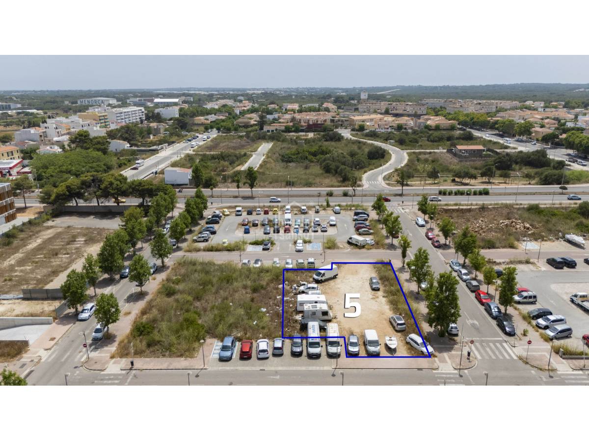 Квартира в Маон, Менорка, Испания 3 спальни, 80м2 №190502