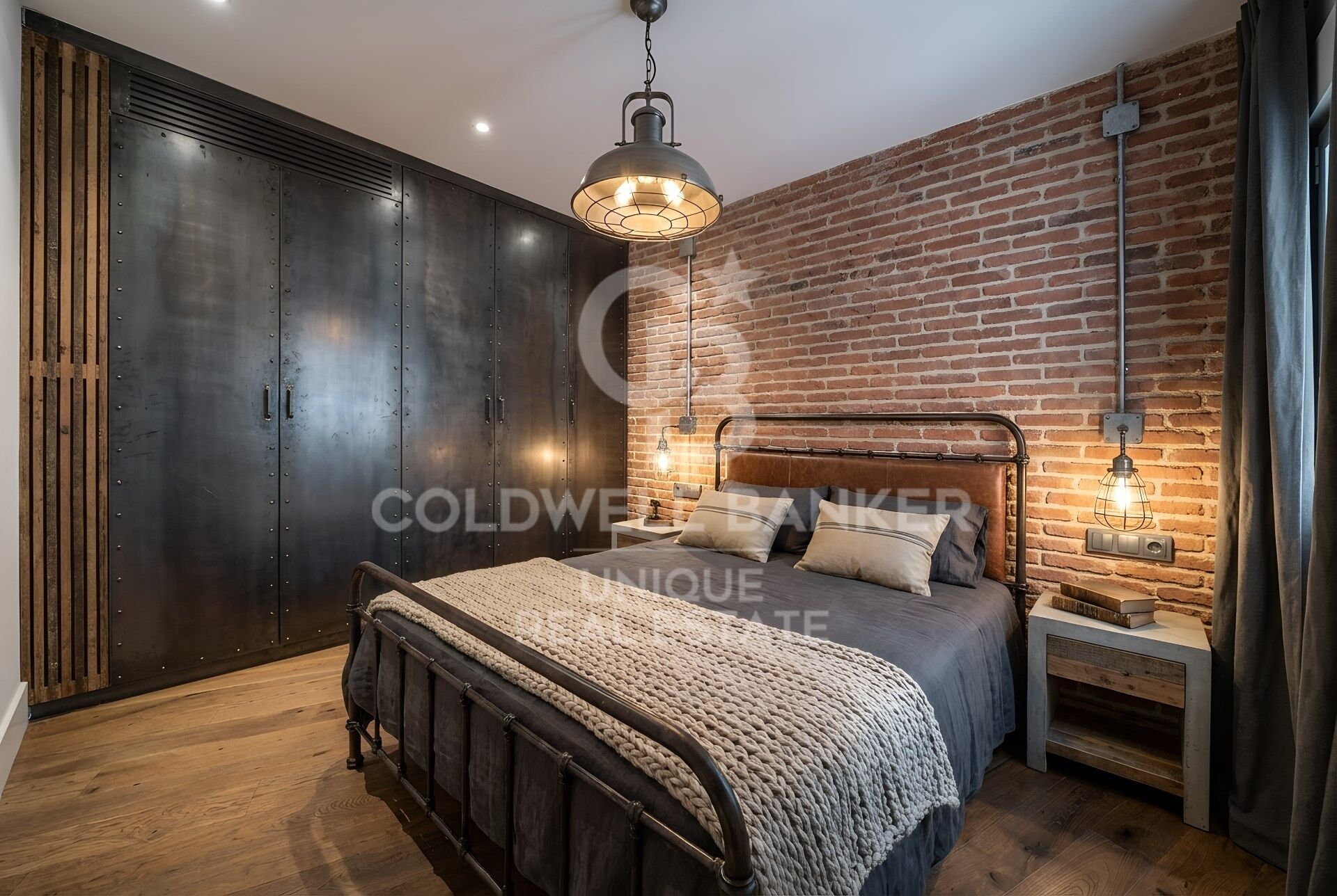 Apartamento en Madrid, España 2 dormitorios, 120 m2 No. 156966