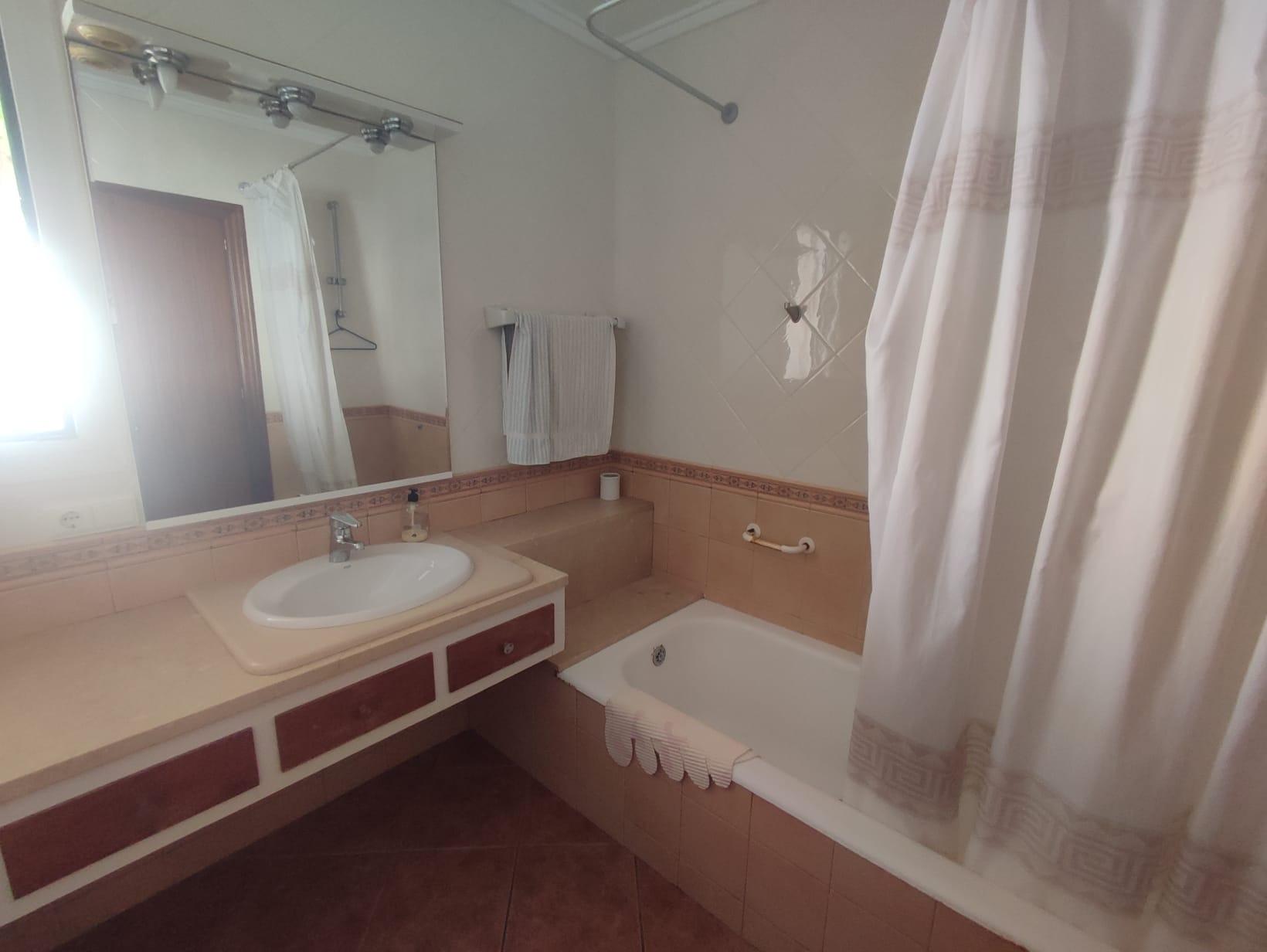 Villa in Guardamar del Segura, Alicante, Spanien 5 Schlafzimmer, 199 m2 Nr. 79018