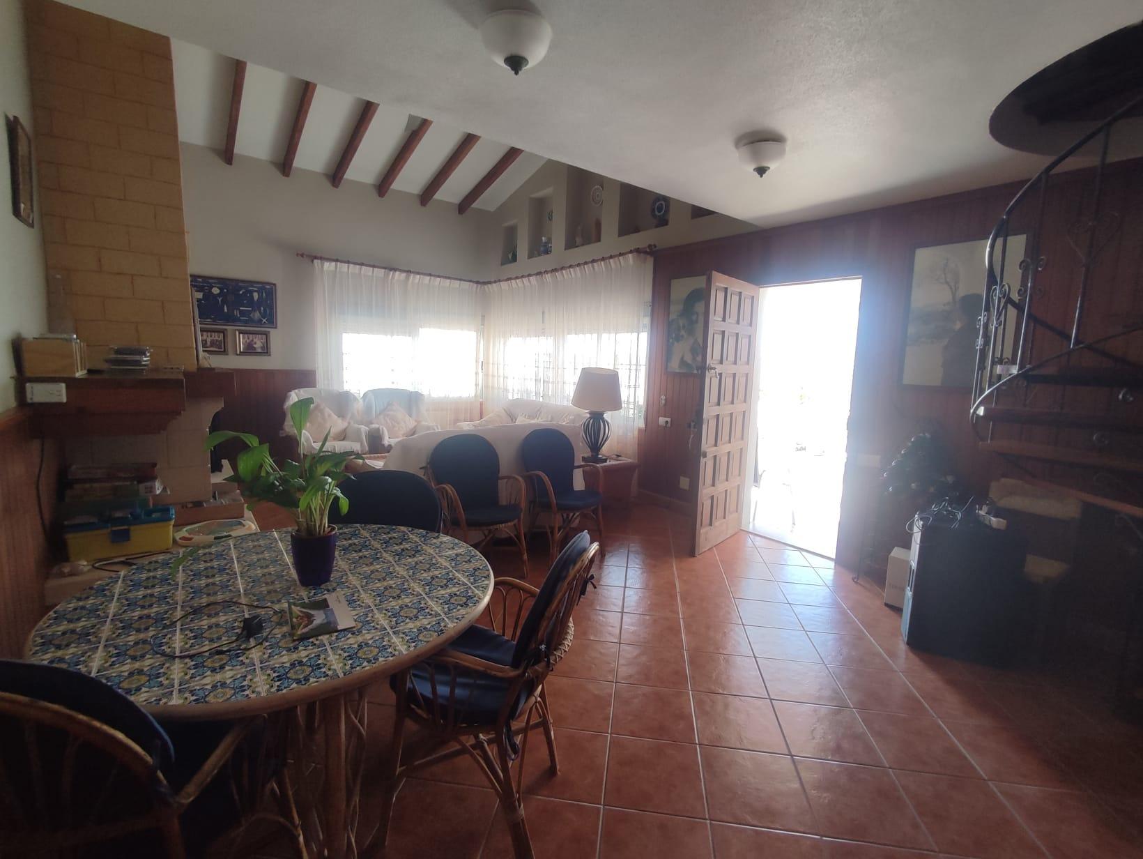 Villa in Guardamar del Segura, Alicante, Spanien 5 Schlafzimmer, 199 m2 Nr. 79018