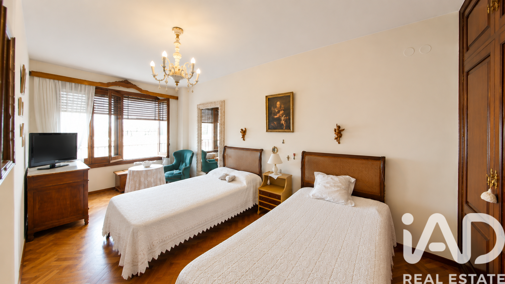 Apartment à Cordoba, Espagne 4 chambres, 300 m2 No. 172228