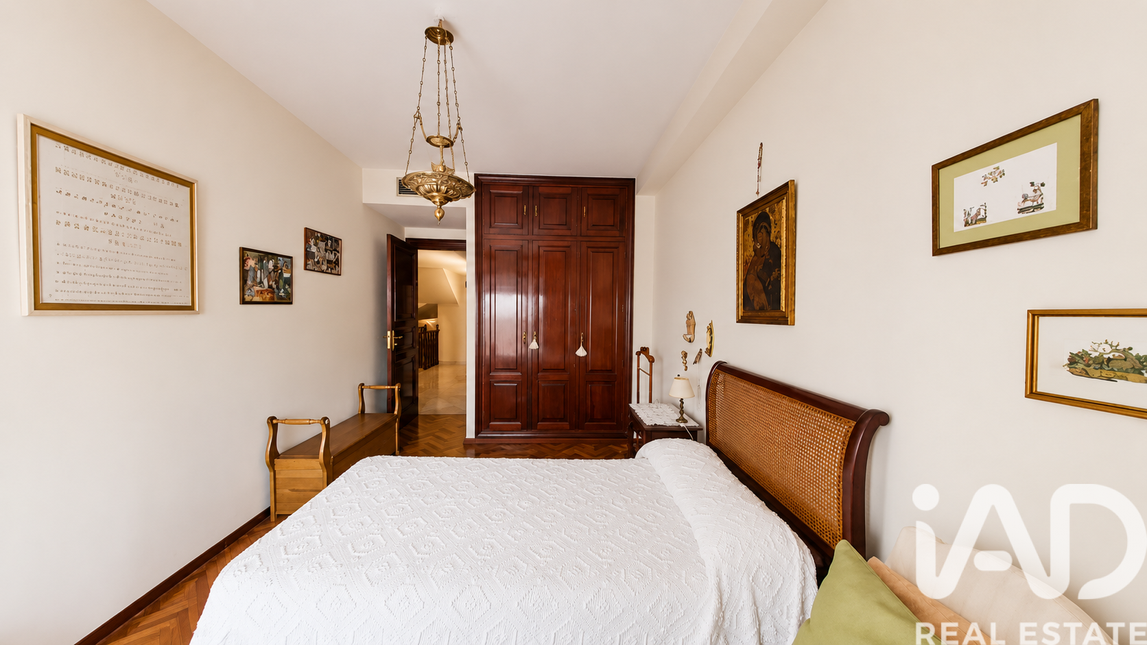 Apartment à Cordoba, Espagne 4 chambres, 300 m2 No. 172228