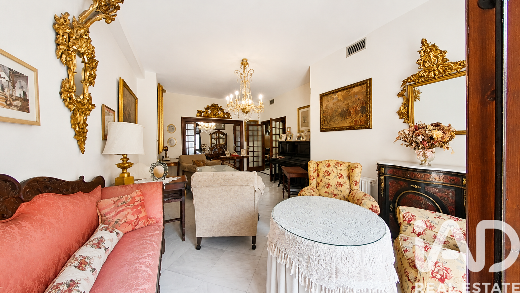 Apartment à Cordoba, Espagne 4 chambres, 300 m2 No. 172228