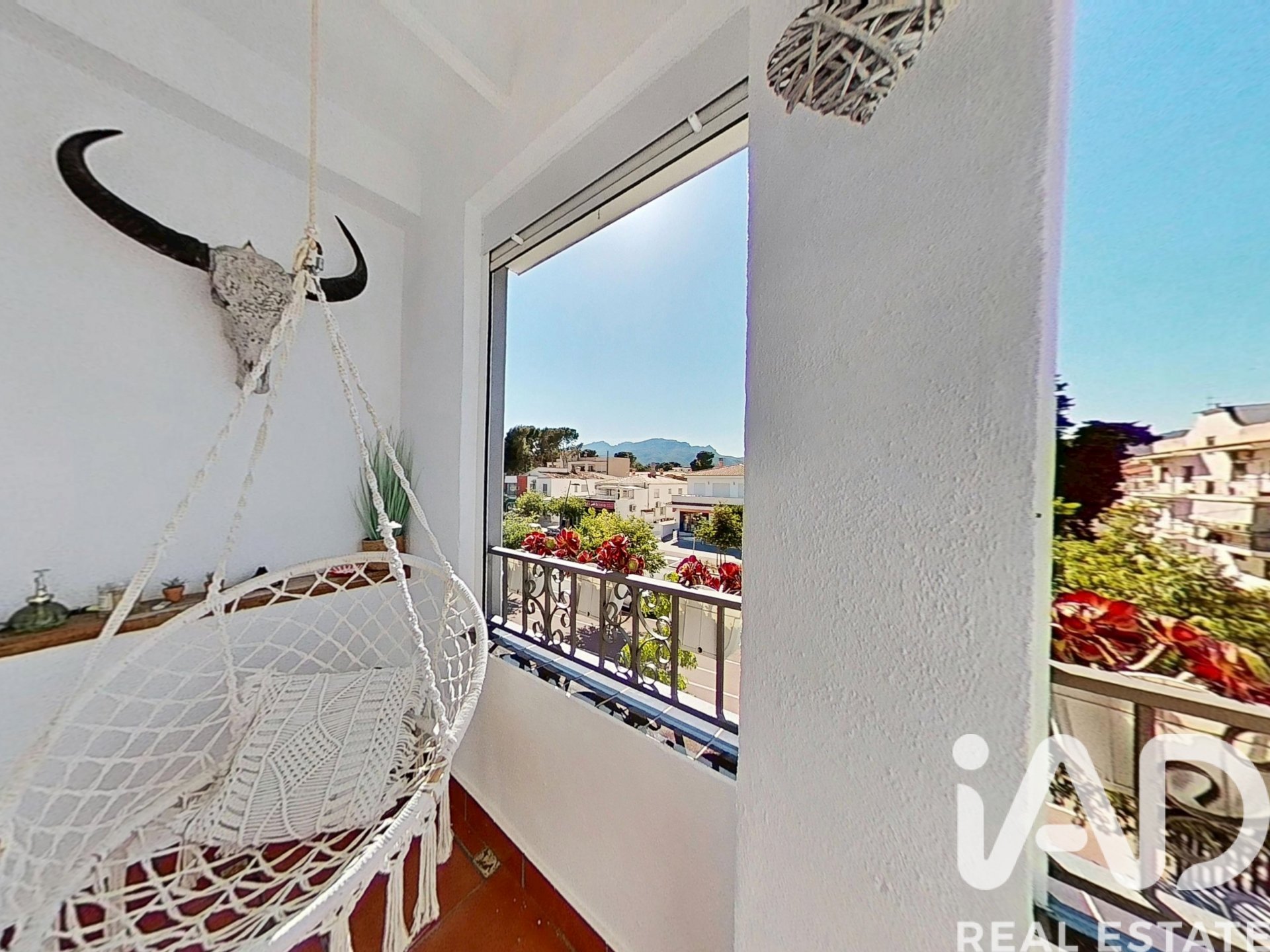 Apartment in Mont-roig del Camp, Tarragona, Spain 4 bedrooms, 155 sq.m. No. 172227