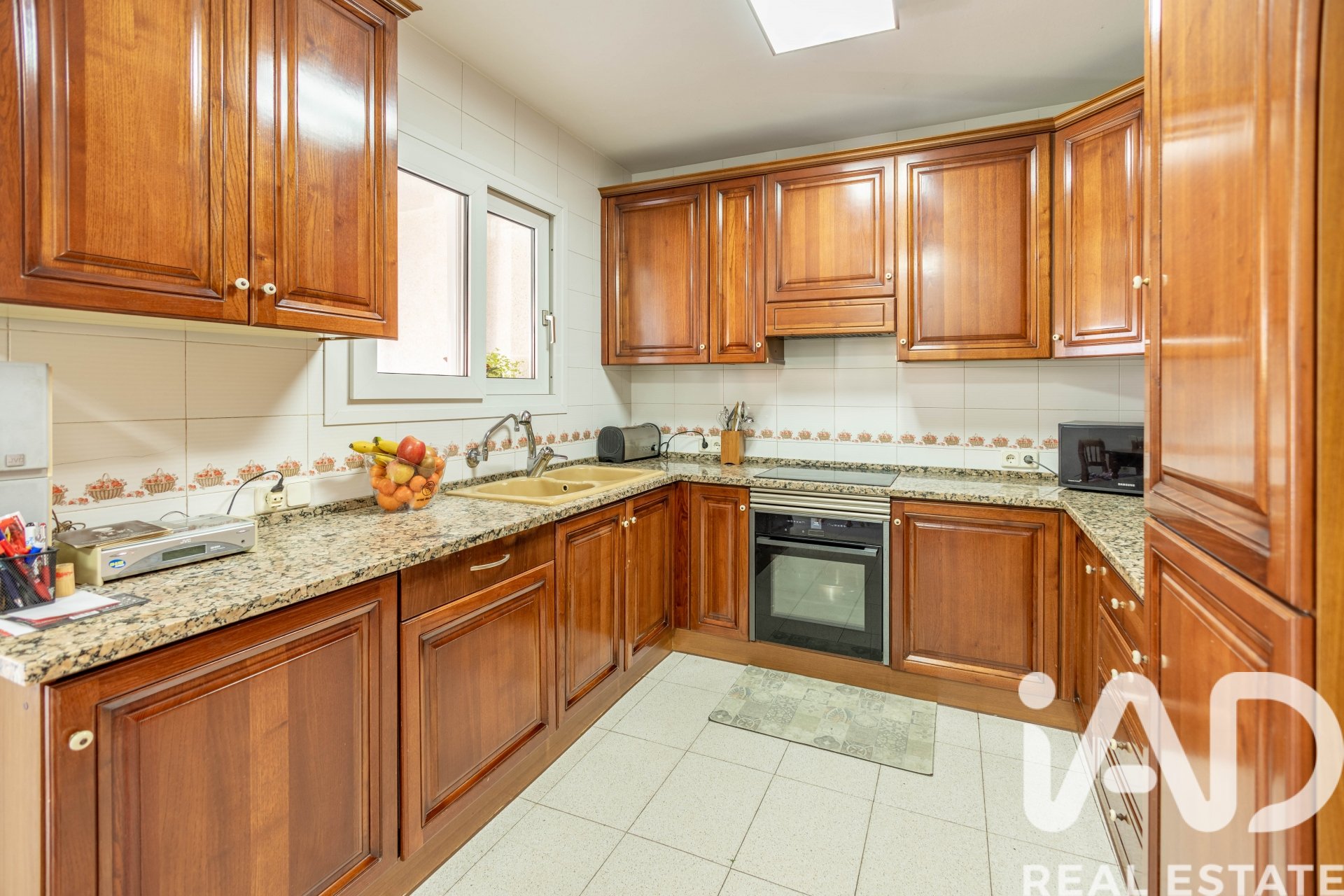 Apartment in Vilanova i la Geltru, Barcelona, Spain 4 bedrooms, 238.73 sq.m. No. 172226