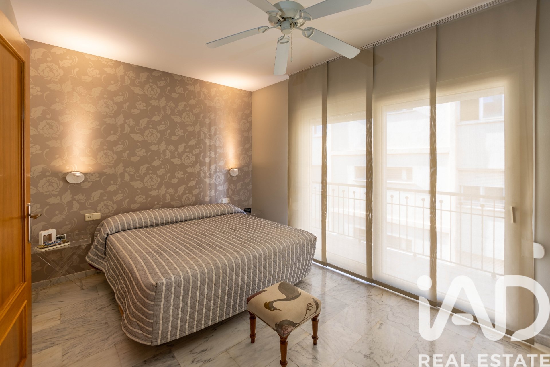 Apartment in Vilanova i la Geltru, Barcelona, Spain 4 bedrooms, 238.73 sq.m. No. 172226