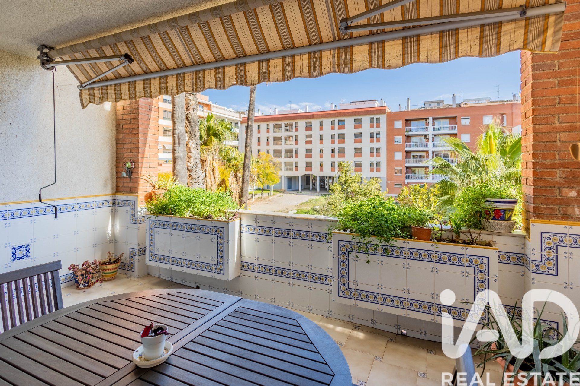 Apartment in Vilanova i la Geltru, Barcelona, Spain 4 bedrooms, 238.73 sq.m. No. 172226