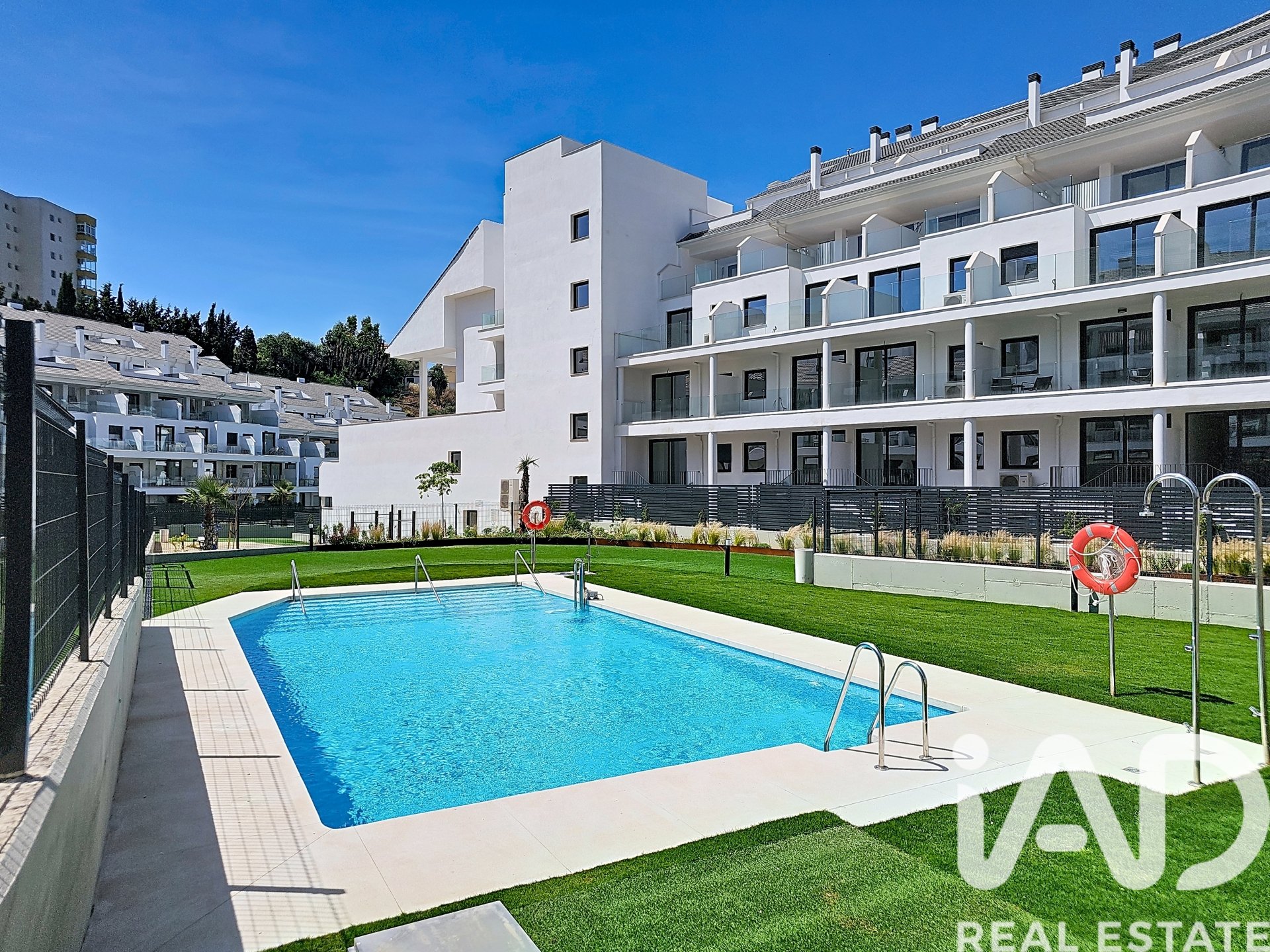 Apartamento en Fuengirola, Málaga, España 2 dormitorios, 92 m2 No. 172225