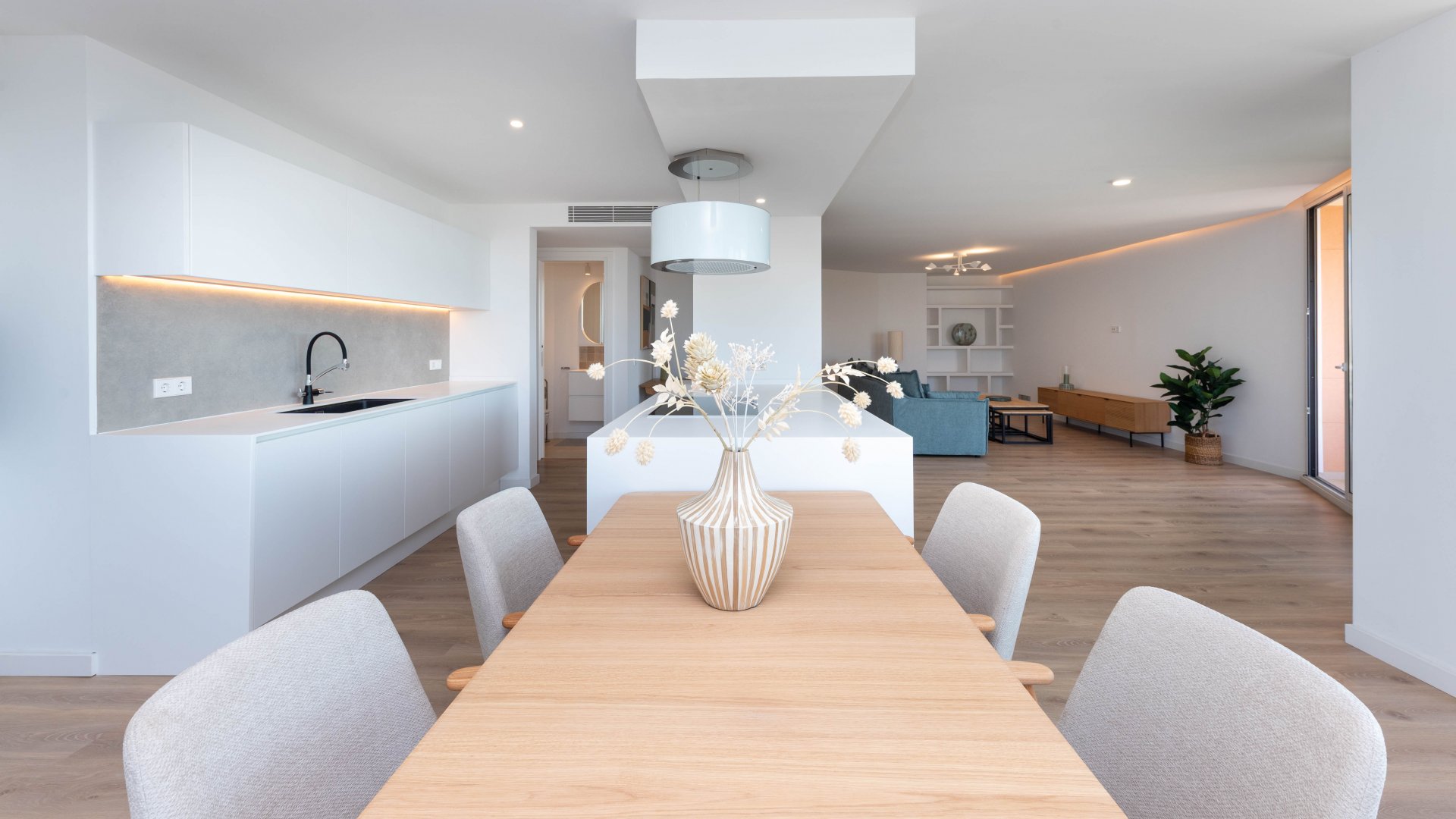 Huoneisto Palma de Majorca, Mallorca, Espanja 3 makuuhuonetta, 231 m2 No. 73160