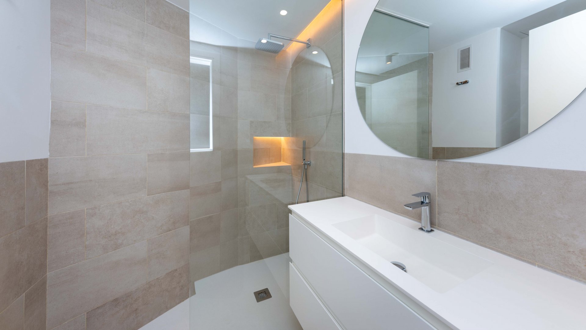 Huoneisto Palma de Majorca, Mallorca, Espanja 3 makuuhuonetta, 231 m2 No. 73160