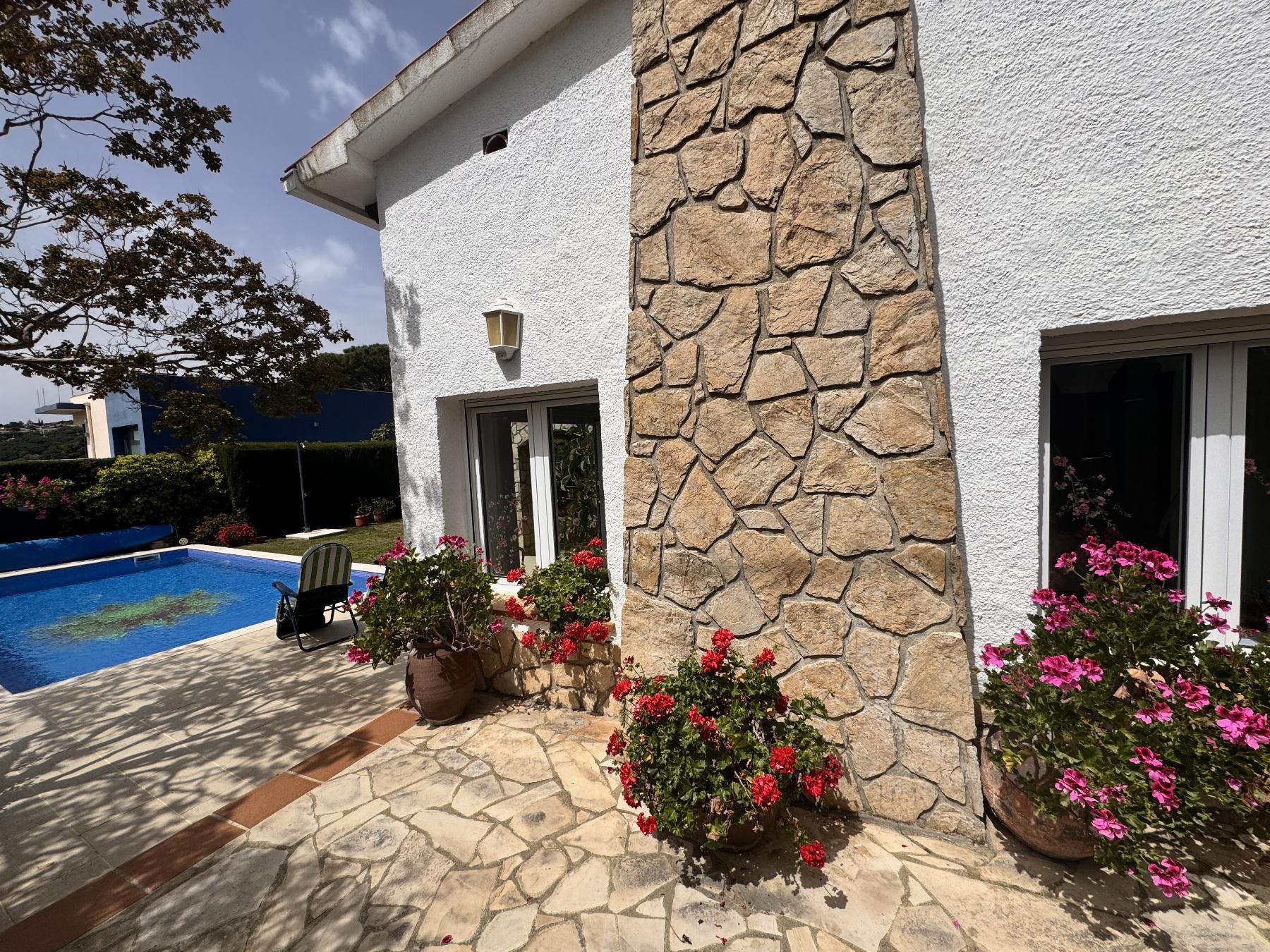 Talo S'Agaro, Girona, Espanja 5 makuuhuonetta, 254 m2 No. 164665