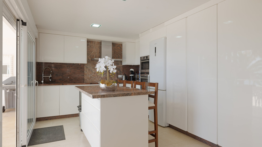 Villa à Cadiz, Espagne 6 chambres, 320.45 m2 No. 164662