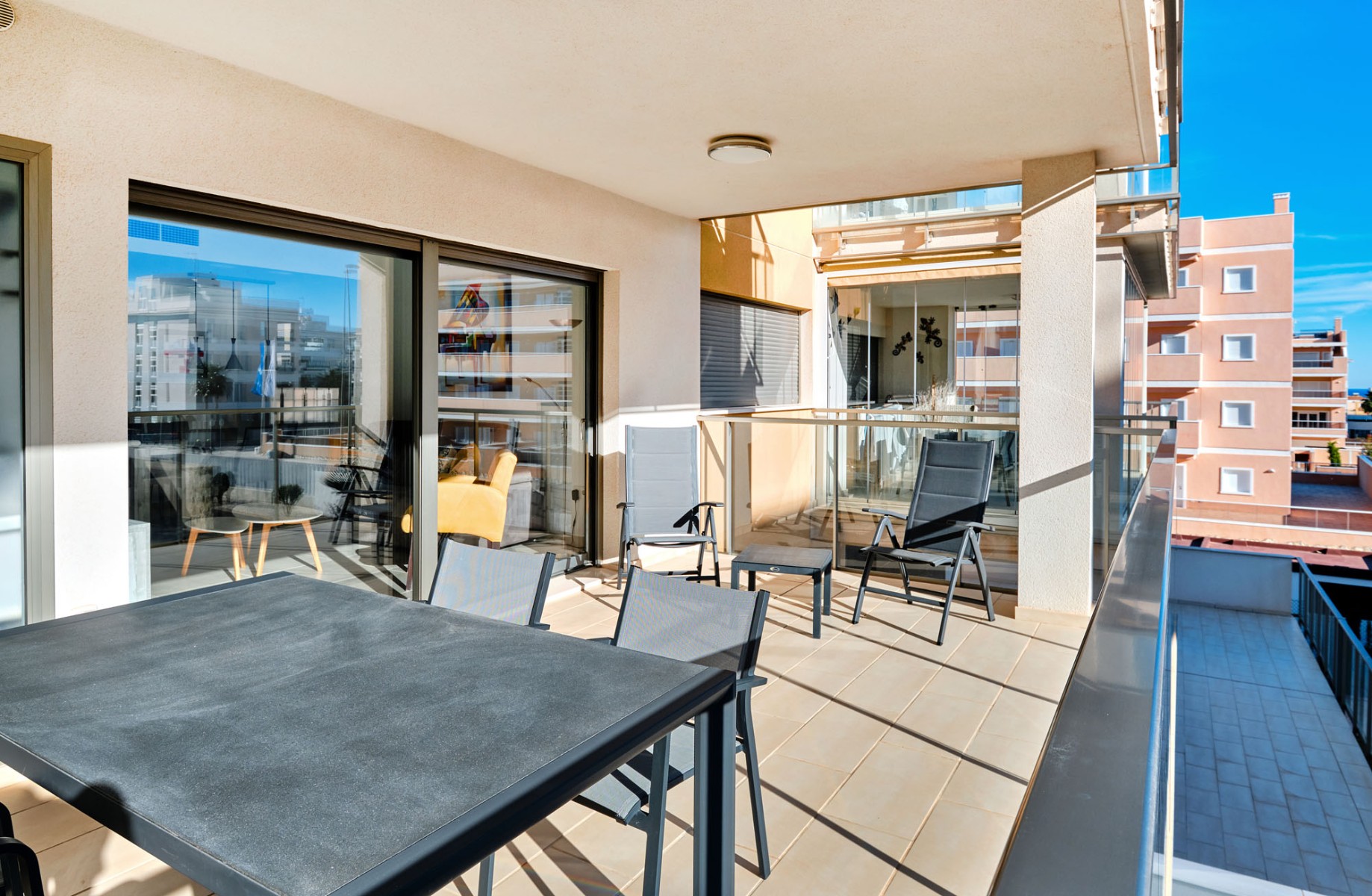 Apartment in Alicante, Spain 2 bedrooms, 88 sq.m. No. 155917