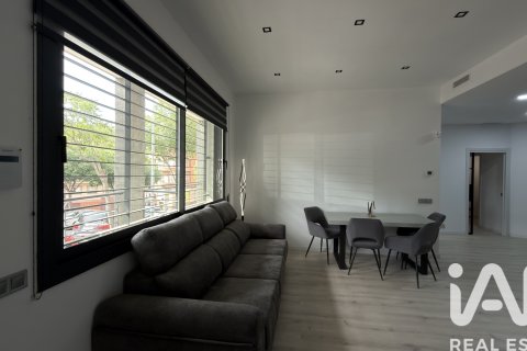 Apartament w Badalona, Barcelona, Hiszpania 2 sypialnie, 80 mkw. nr 172446
