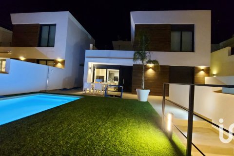 House in El Campello, Alicante, Spanien 3 Schlafzimmer,  Nr. 153130