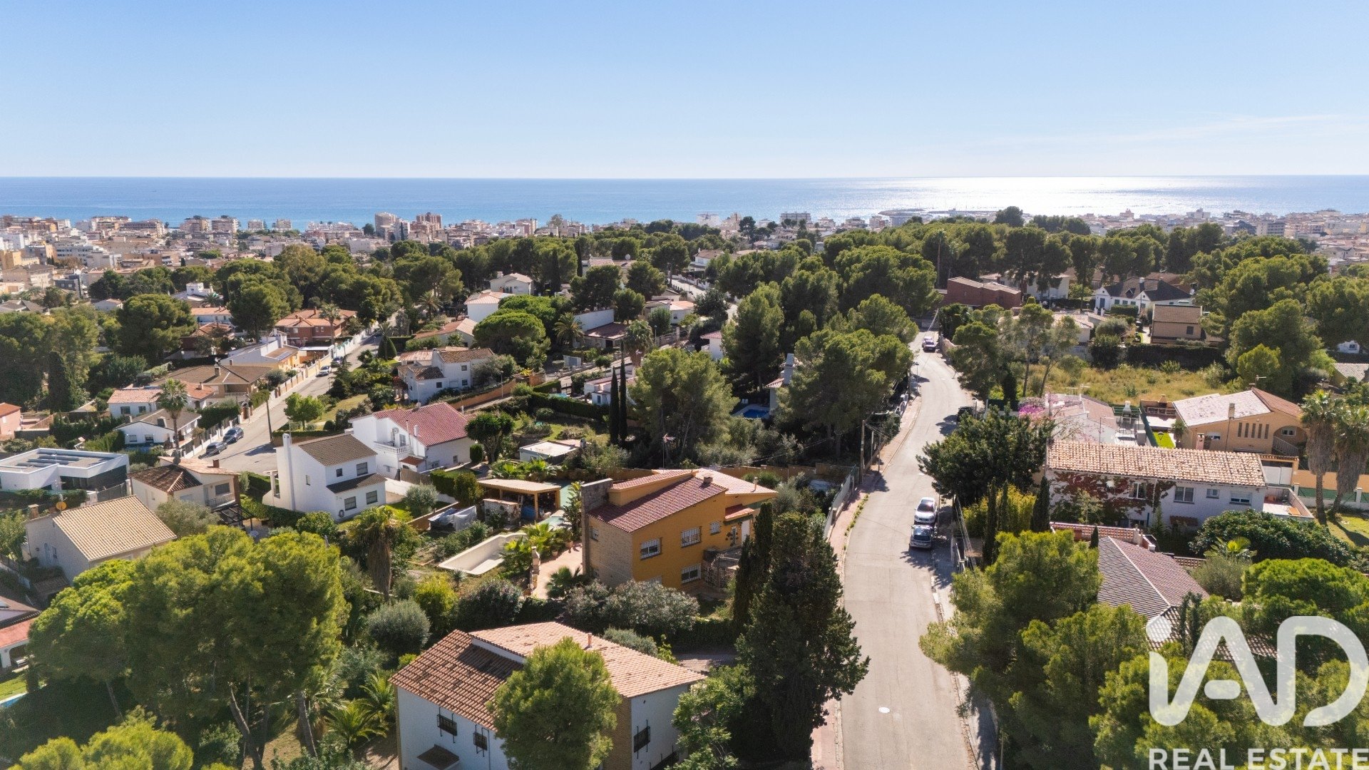 Zemes gabals Cunit, Tarragona, Spānijā 850 m2 Nr. 153136