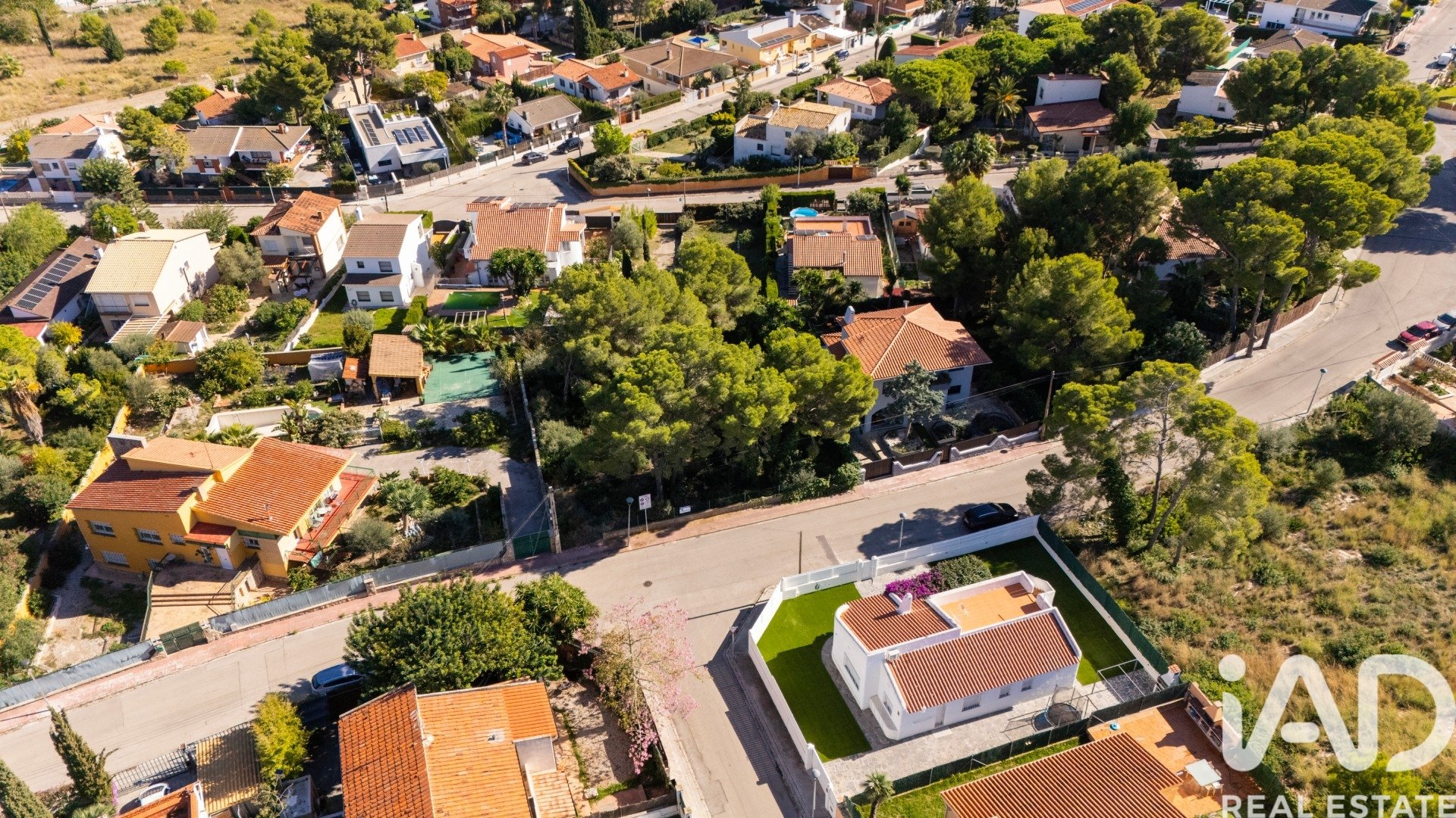 Zemes gabals Cunit, Tarragona, Spānijā 850 m2 Nr. 153136