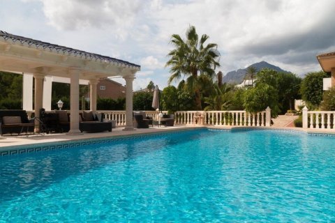 Finca La Nucia, Alicante, Espanja 8 makuuhuonetta,  No. 95766