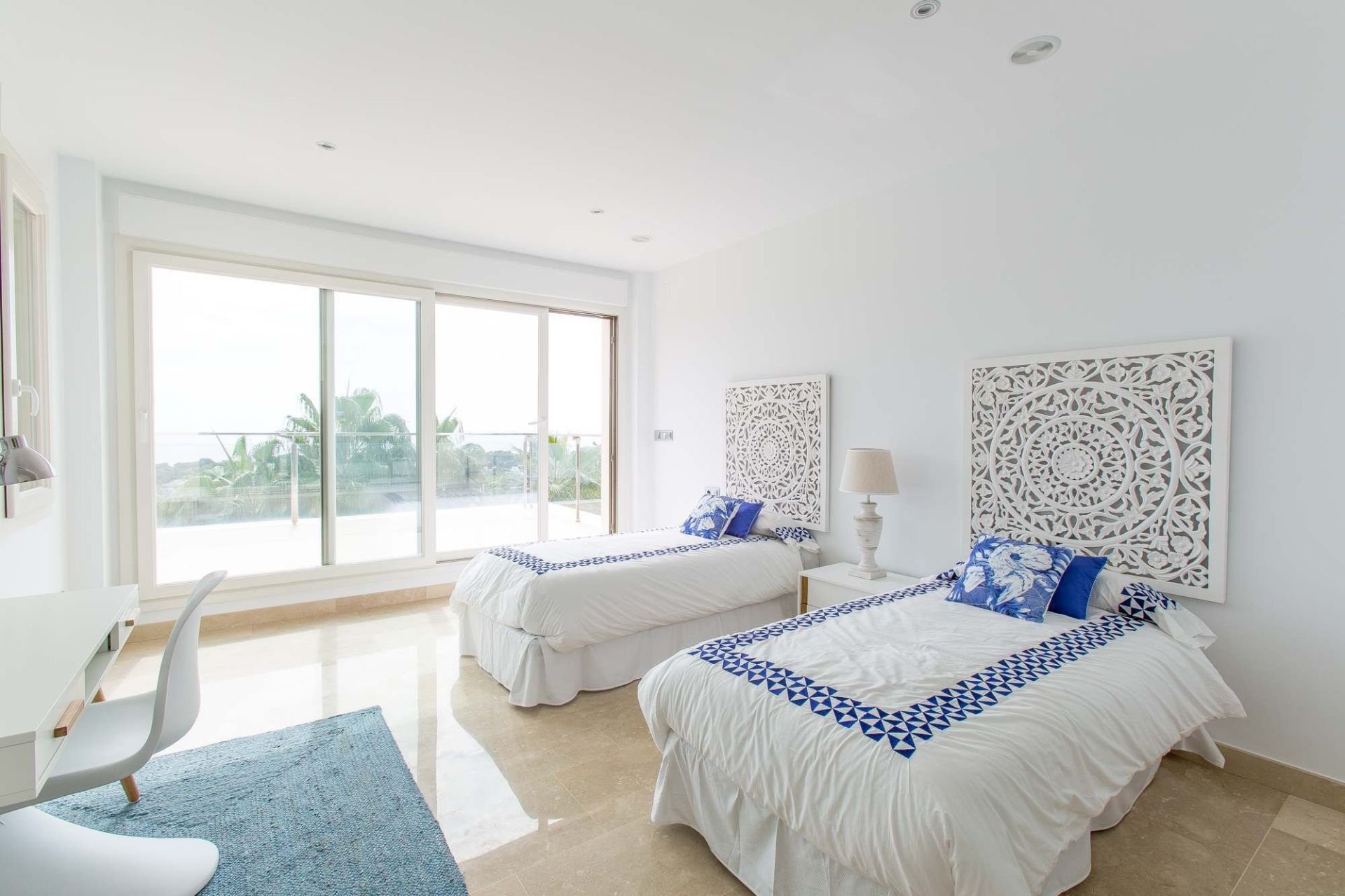 Villa i Moraira, Alicante, Spanien 4 sovrum, 559 kvm. Nr. 95753