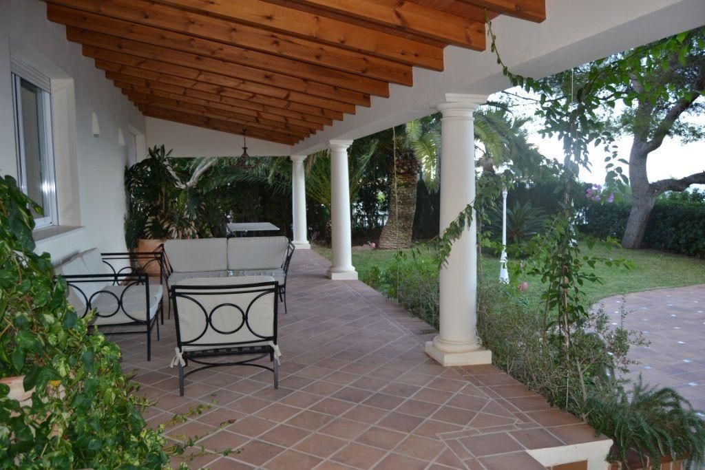 Villa in Calpe, Alicante, Spain 4 bedrooms, 230 sq.m. No. 95752