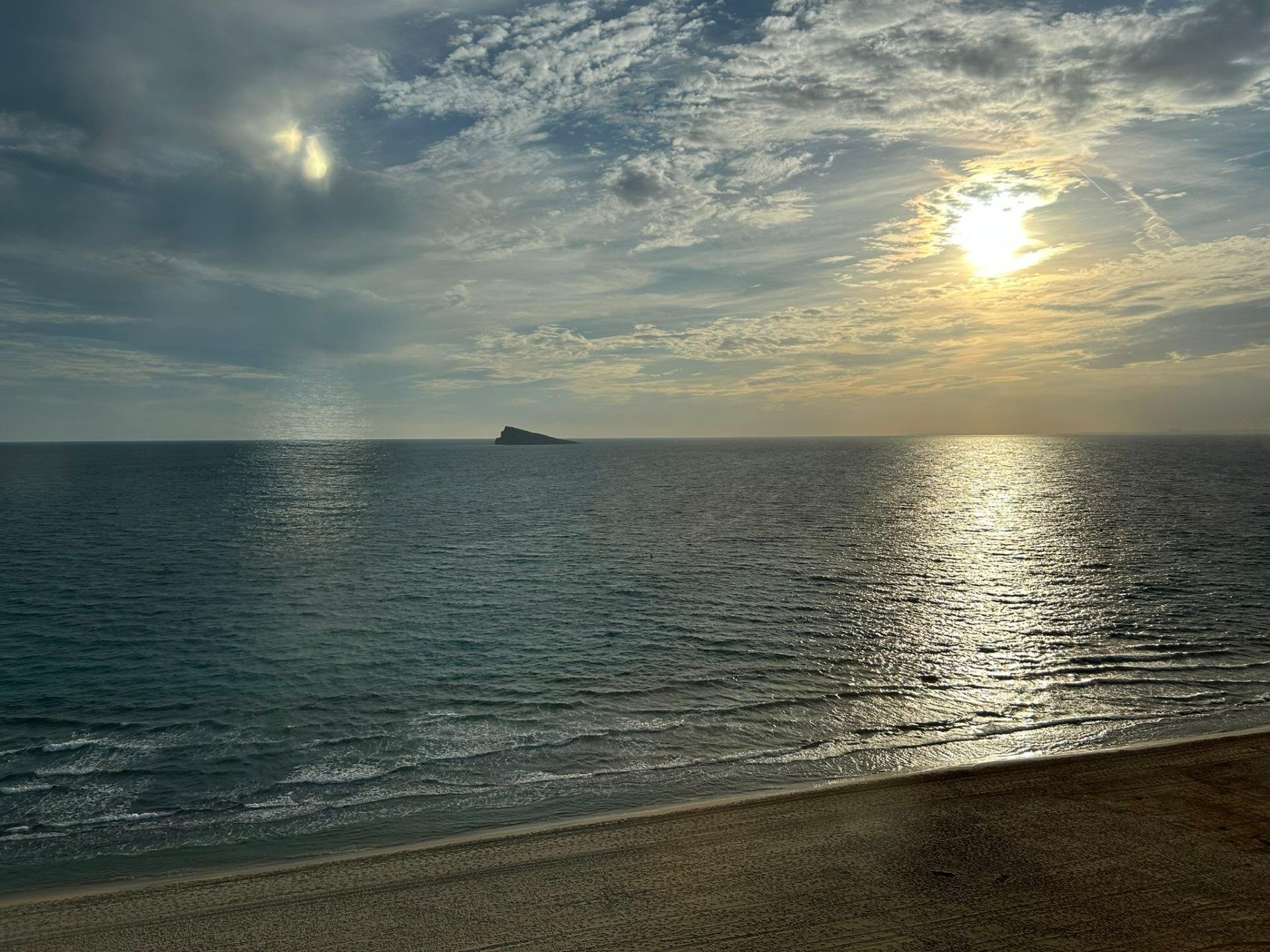 Apartment à Benidorm, Alicante, Espagne 2 chambres, 140 m2 No. 165483