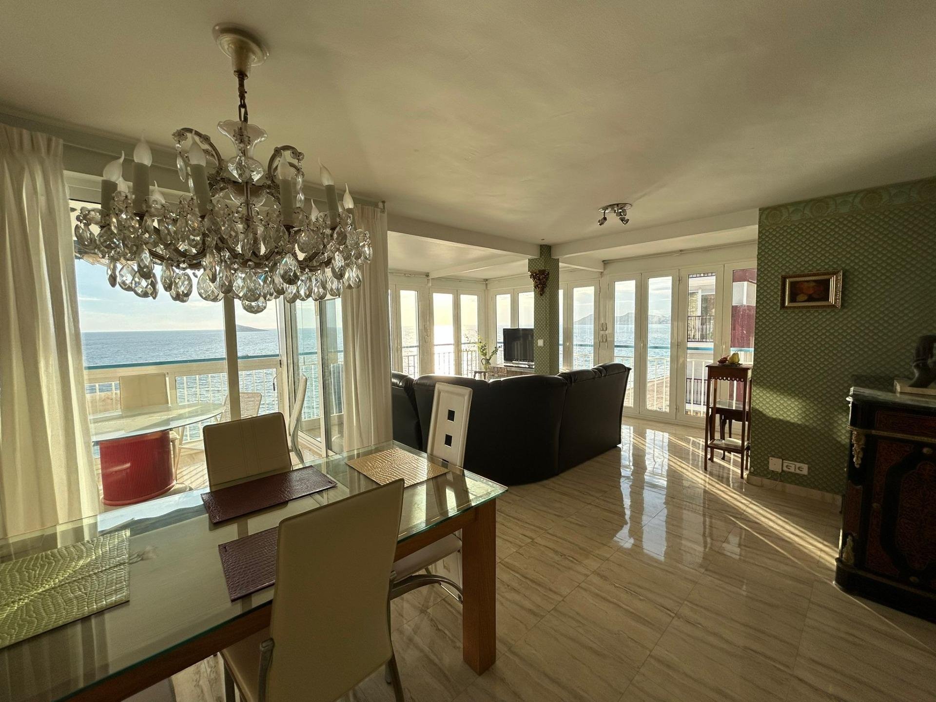 Apartment à Benidorm, Alicante, Espagne 2 chambres, 140 m2 No. 165483