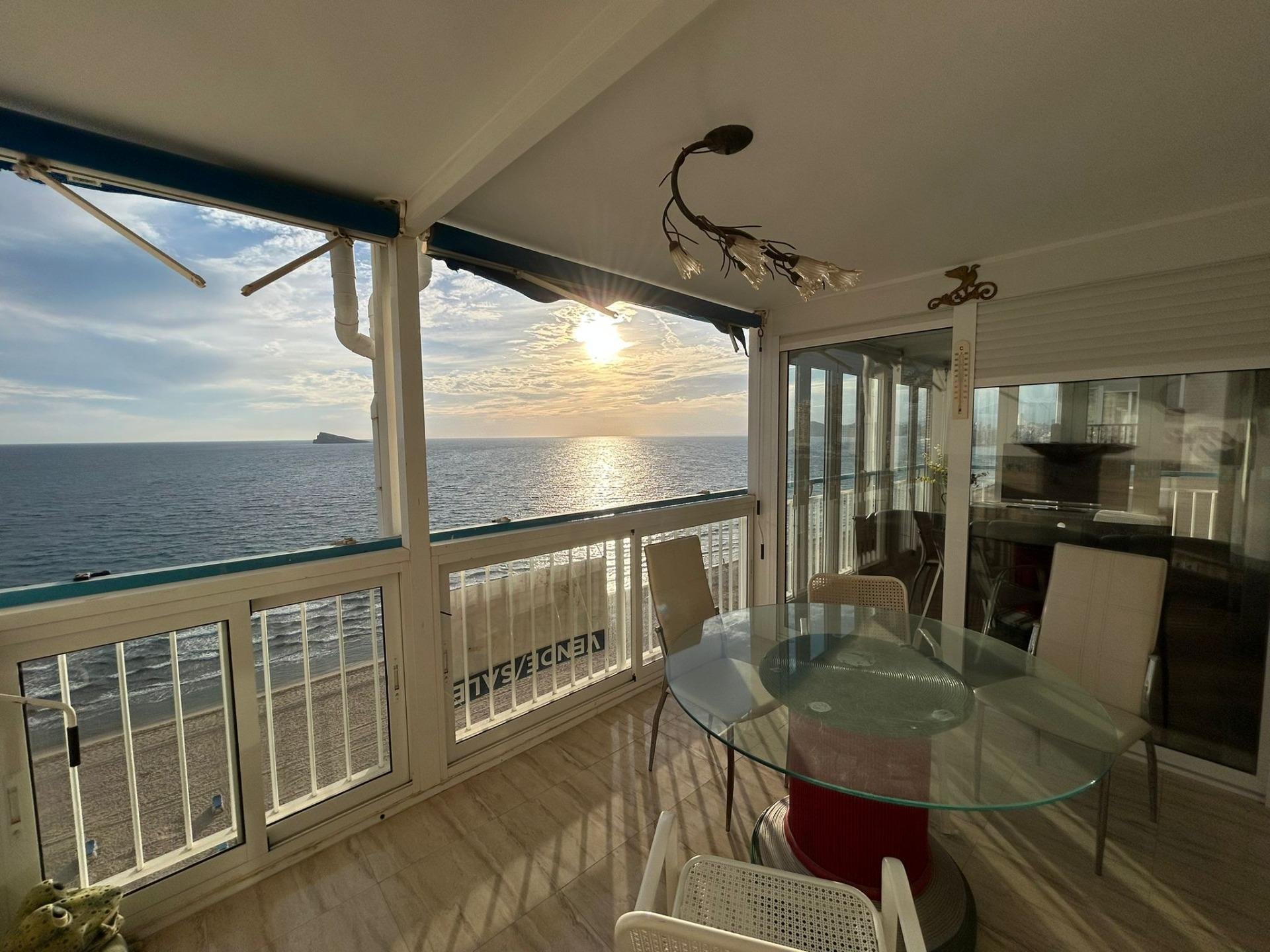 Apartment à Benidorm, Alicante, Espagne 2 chambres, 140 m2 No. 165483