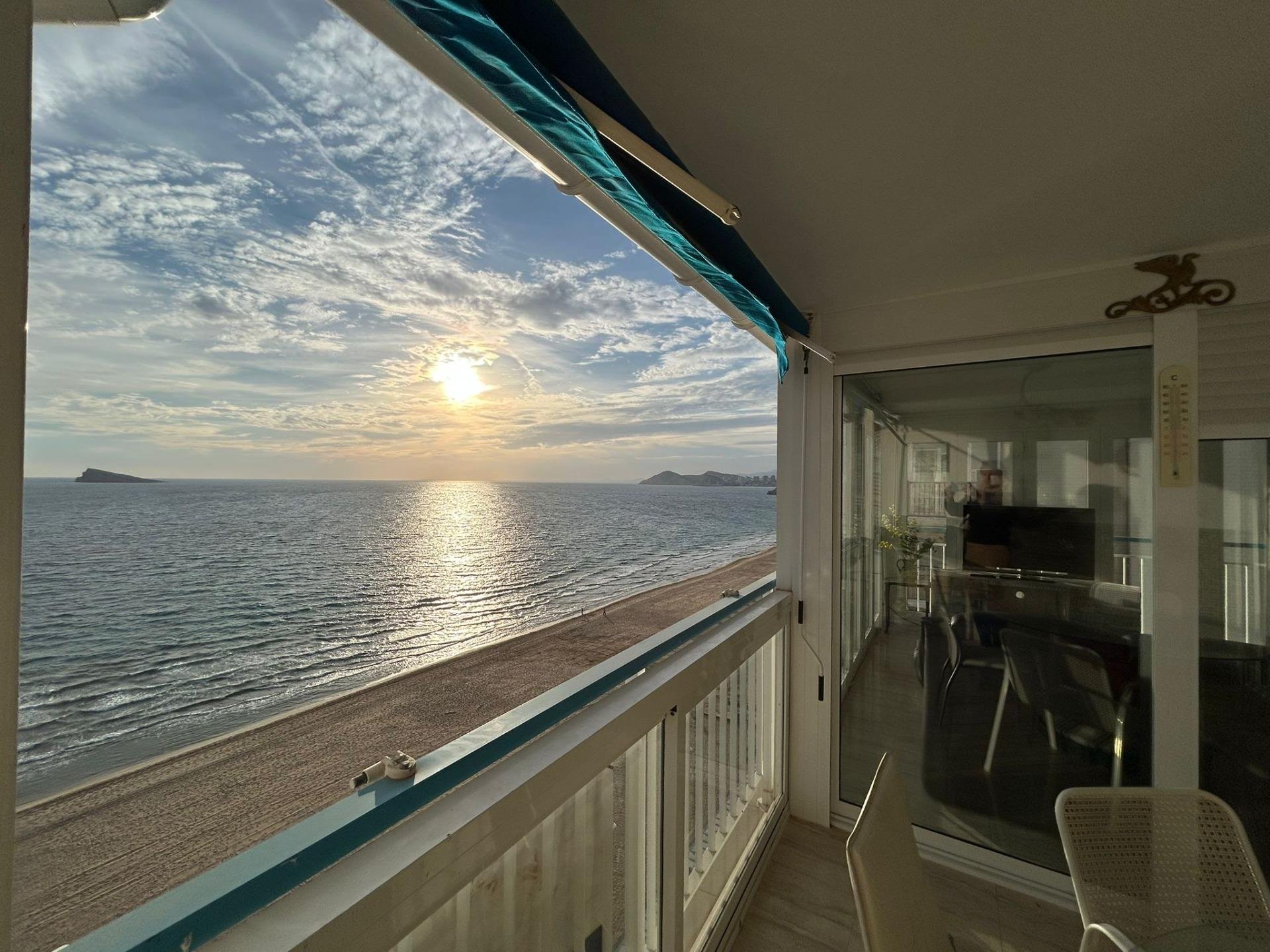 Apartment à Benidorm, Alicante, Espagne 2 chambres, 140 m2 No. 165483