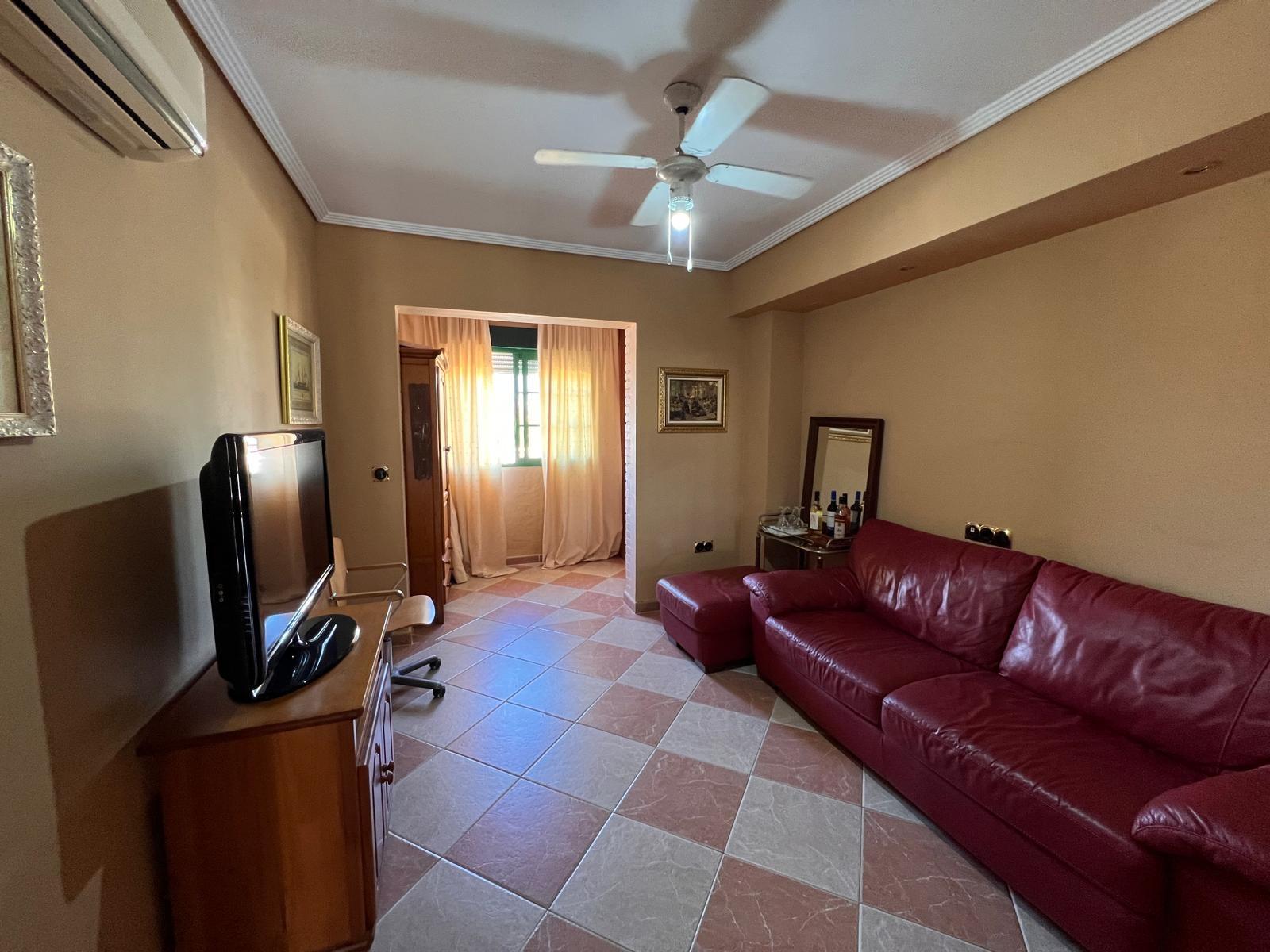 Villa en Benidorm, Alicante, España 480 m2 No. 165487