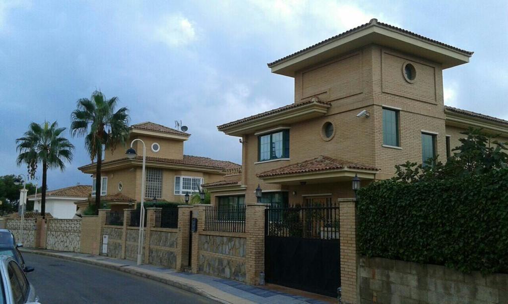Villa en Benidorm, Alicante, España 480 m2 No. 165487