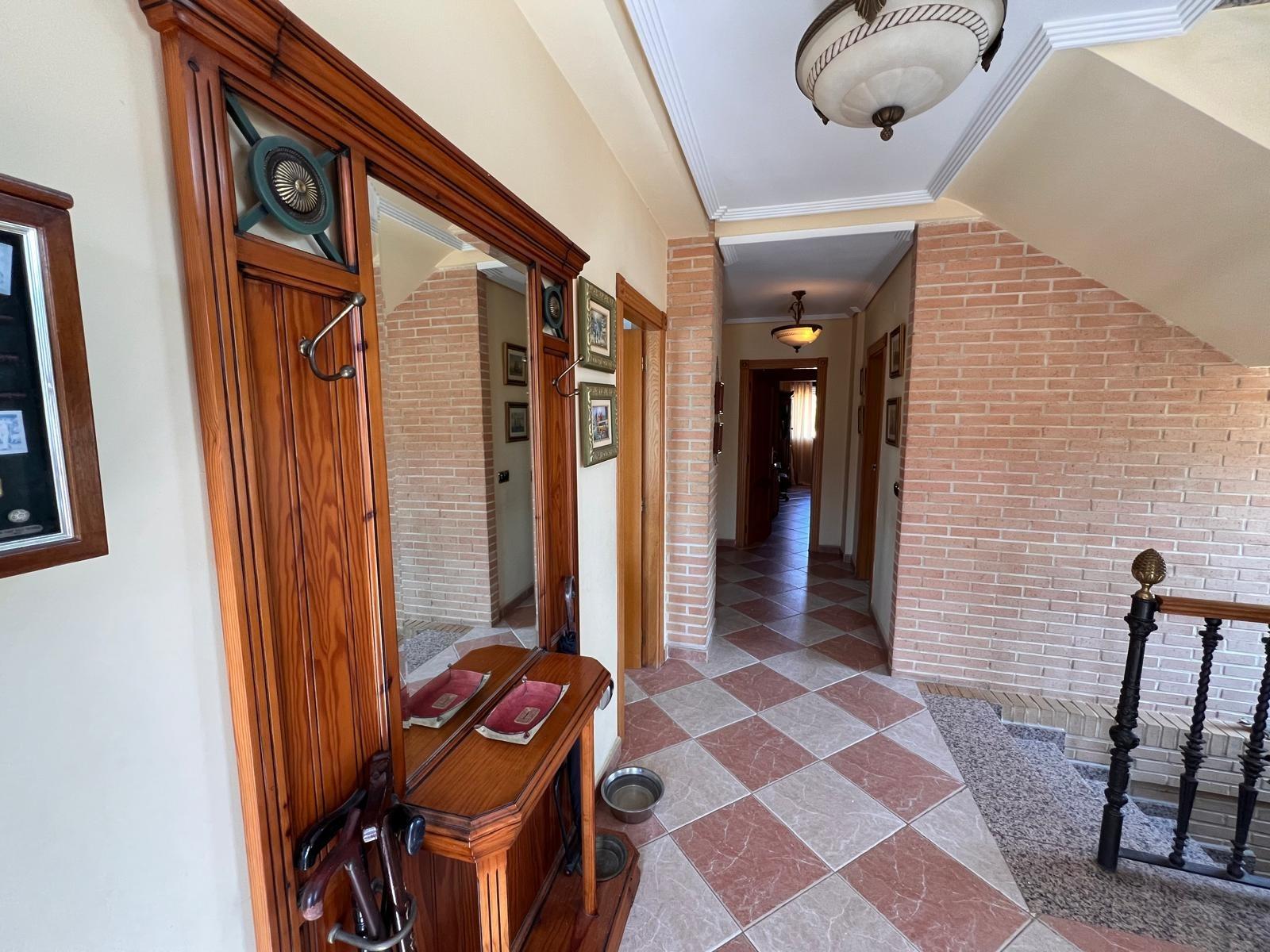 Villa en Benidorm, Alicante, España 480 m2 No. 165487