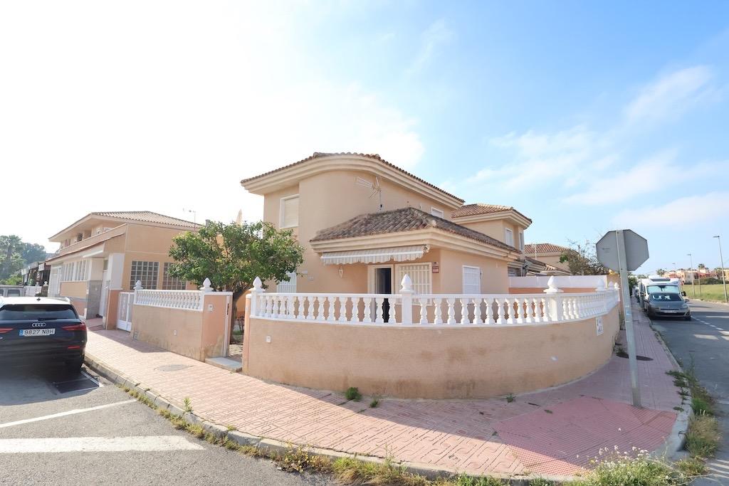 Willa w Los Balcones, Alicante, Hiszpania 3 sypialnie, 101 mkw. nr 189380