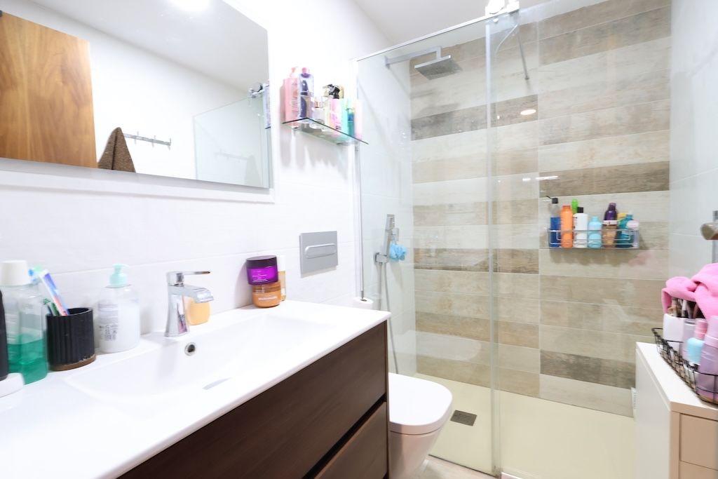 Townhouse in Alicante, Spain 4 bedrooms, 100 sq.m. No. 189382