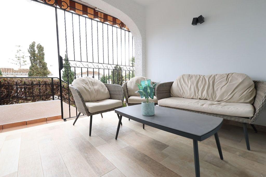 Townhouse in Alicante, Spain 4 bedrooms, 100 sq.m. No. 189382