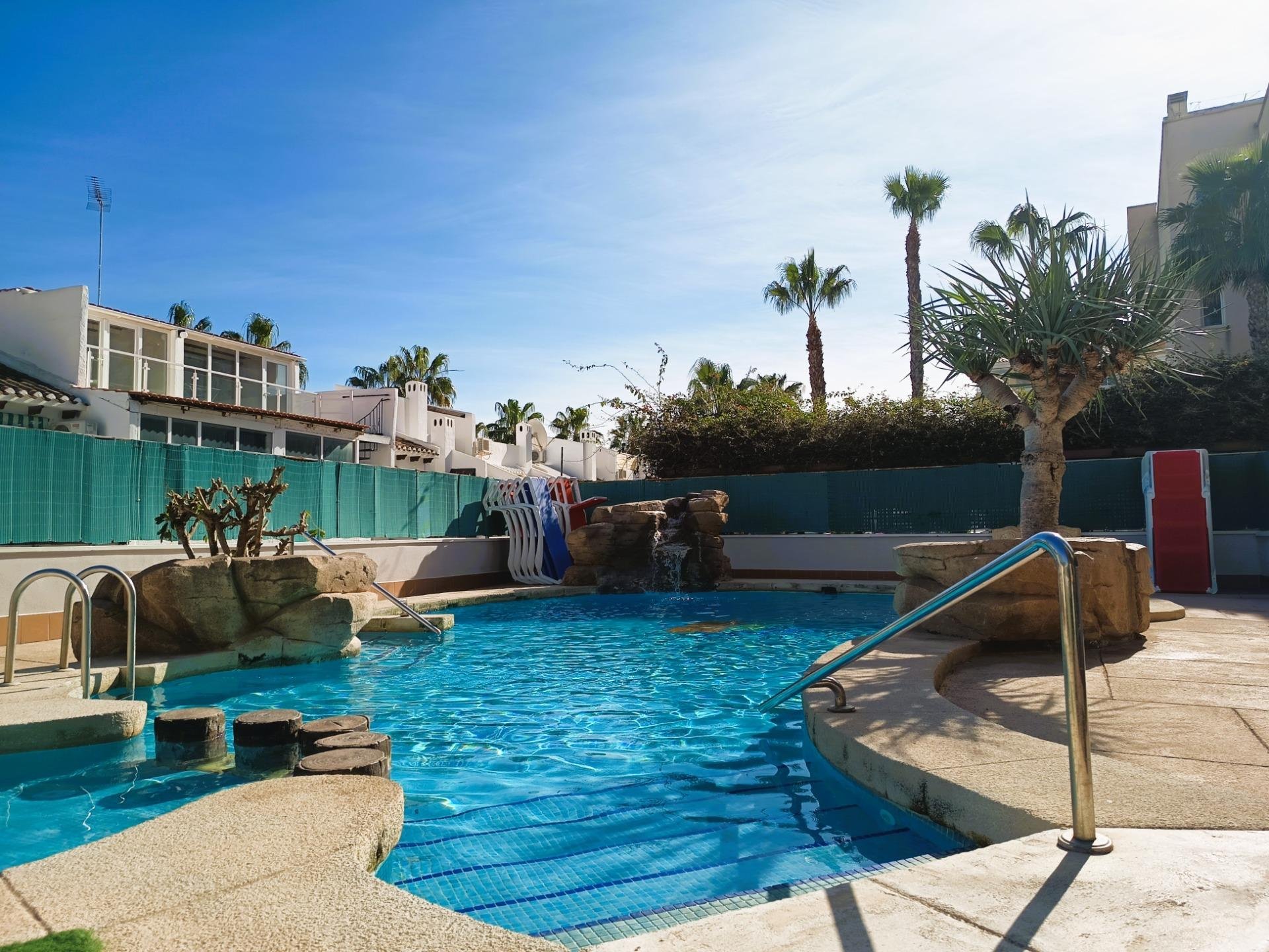 Apartment in Cabo Roig, Alicante, Spain 2 bedrooms, 70 sq.m. No. 189383
