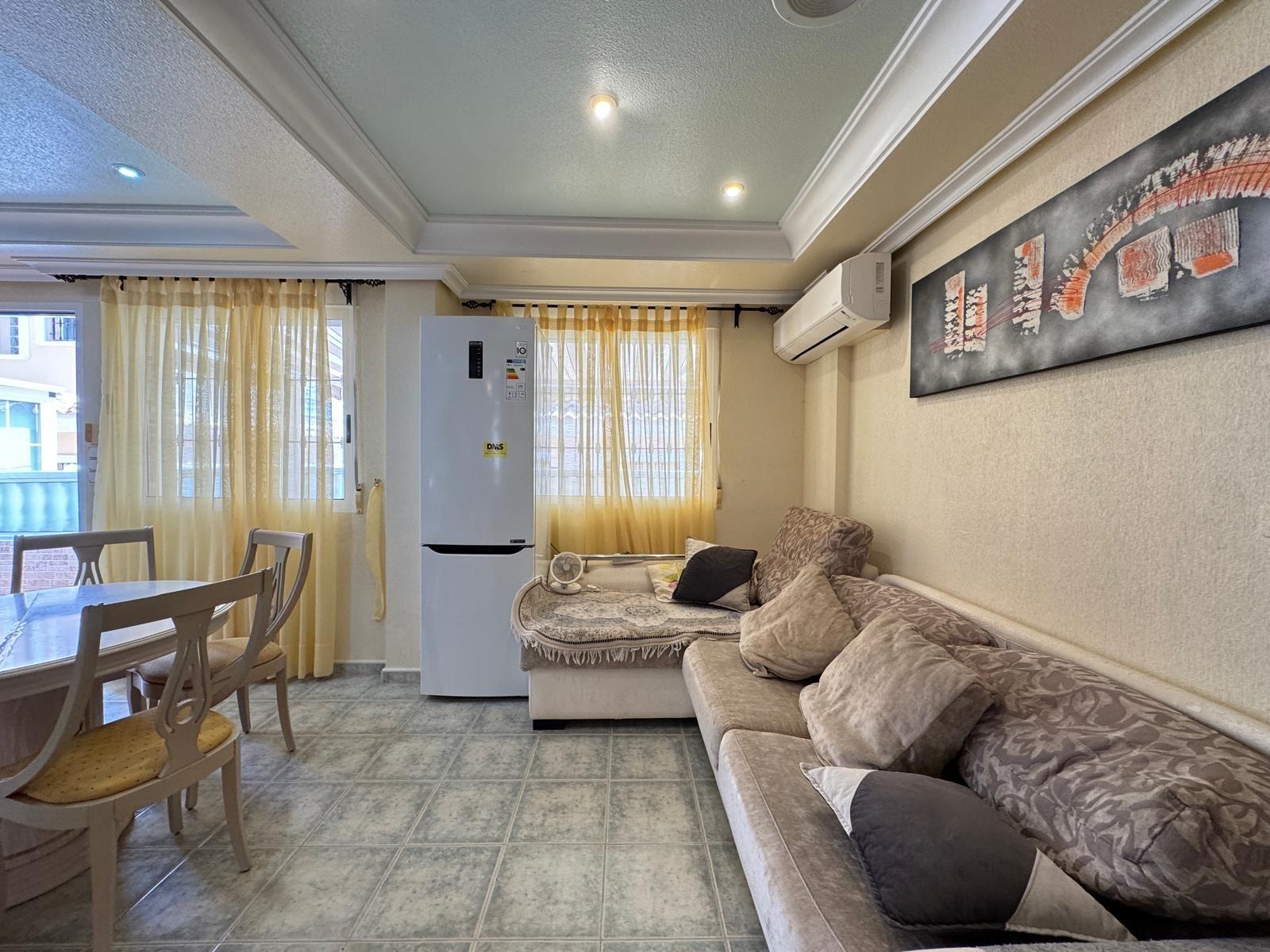Townhouse in Guardamar del Segura, Alicante, Spanien 3 Schlafzimmer, 91 m2 Nr. 191632